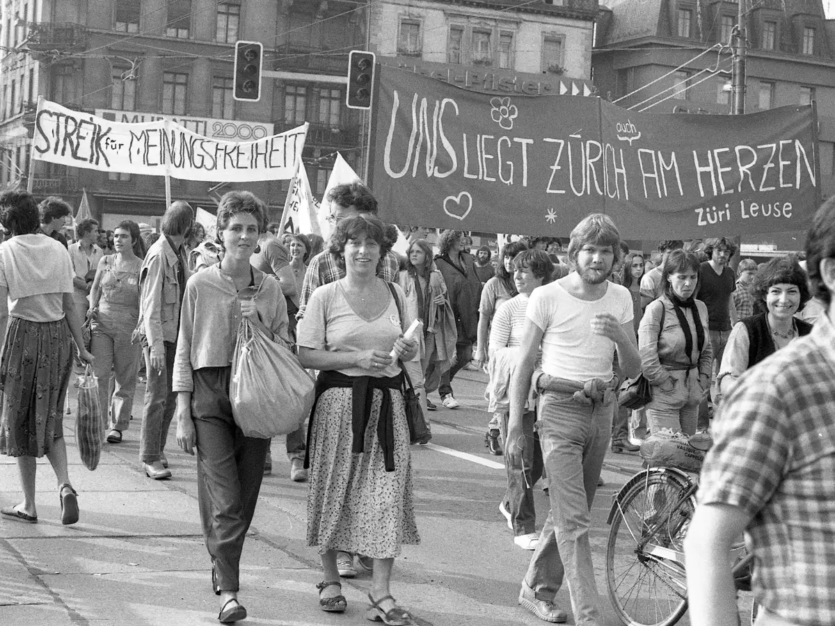 Vom-Protest-zur-Kultur-Ausstellung-ber-Jugendunruhen-in-der-Photobastei