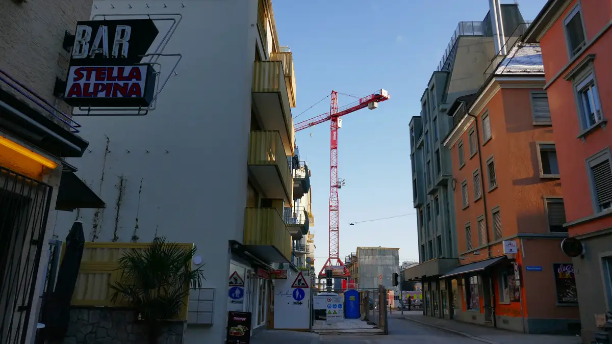 Gentrifizierung-an-der-Langstrasse-Zwischen-Rotlicht-Bars-kommt-teurer-Neubau