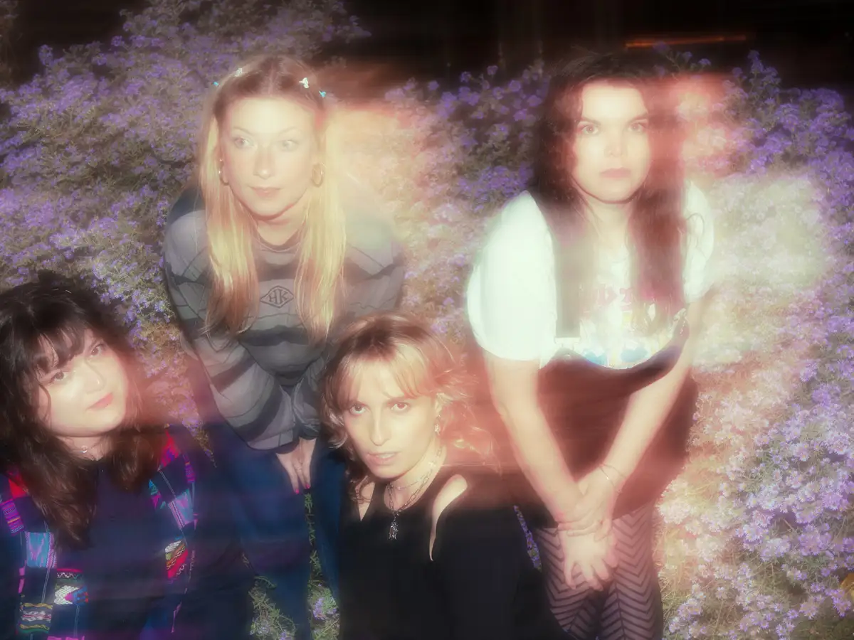 Z-rcher-Band-Batbait-Unsere-Musikvideos-sind-genauso-intim-wie-die-Songs-