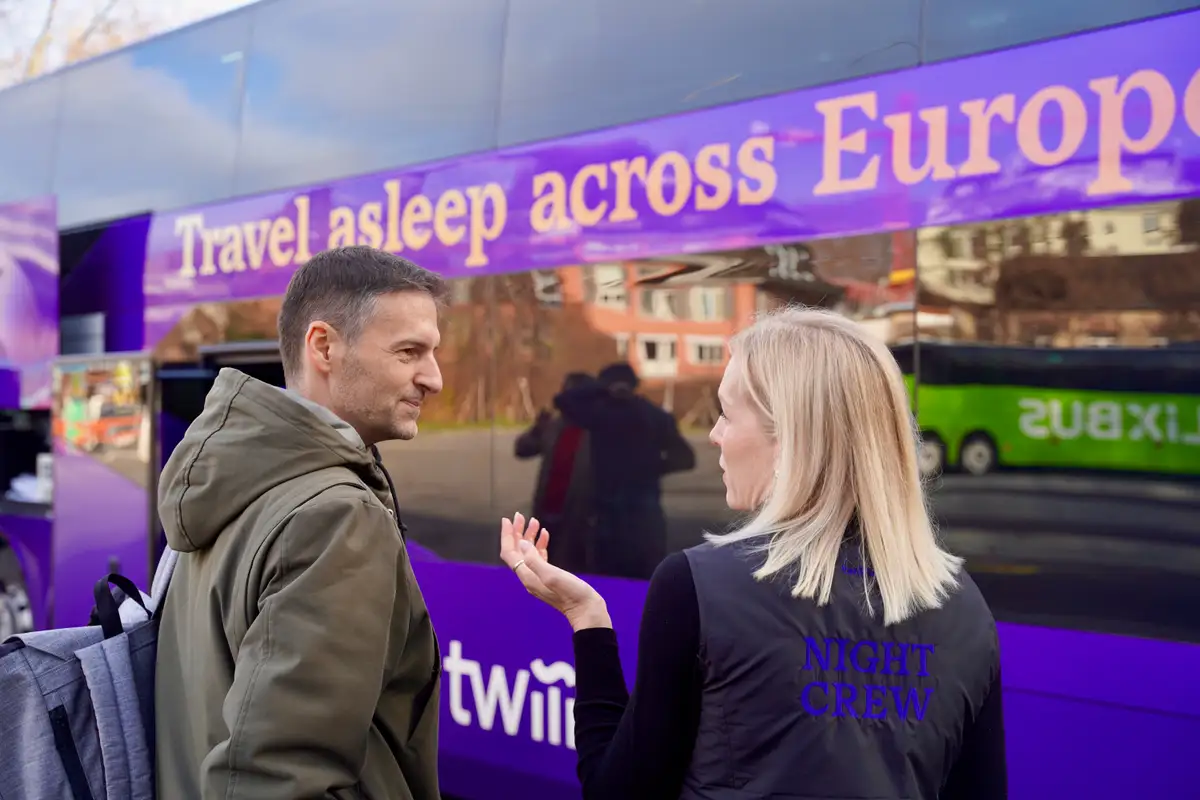 Mit-dem-neuen-Schlafbus-auf-Testfahrt-zum-Limmattalerkreuz