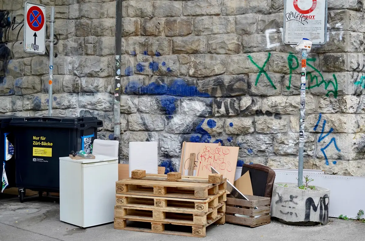 Bizarrer-Streit-geht-weiter-B-rgerliche-wollen-Entsorgungscoupons-zur-ckholen