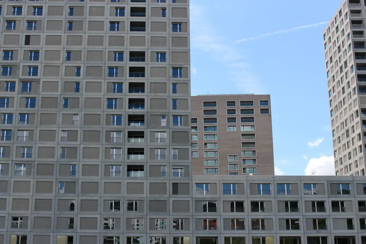 Die-Z-rcher-Auto-Architektur-schadet-uns